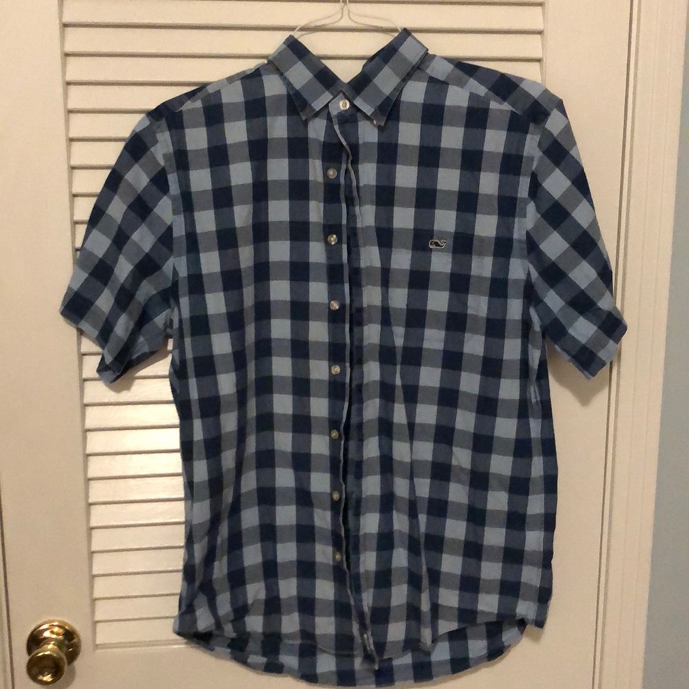 Vineyard Vines button Down